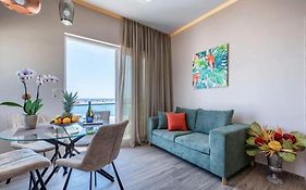 Big Blue Suites 1